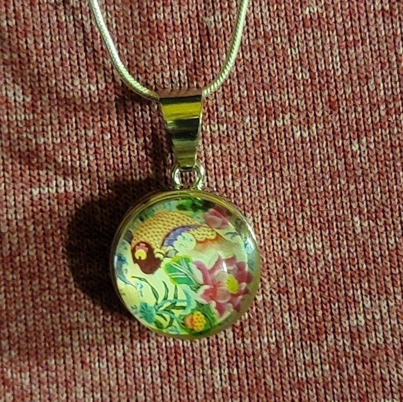 SEA Creatures Necklaces - Picture 5 of 6